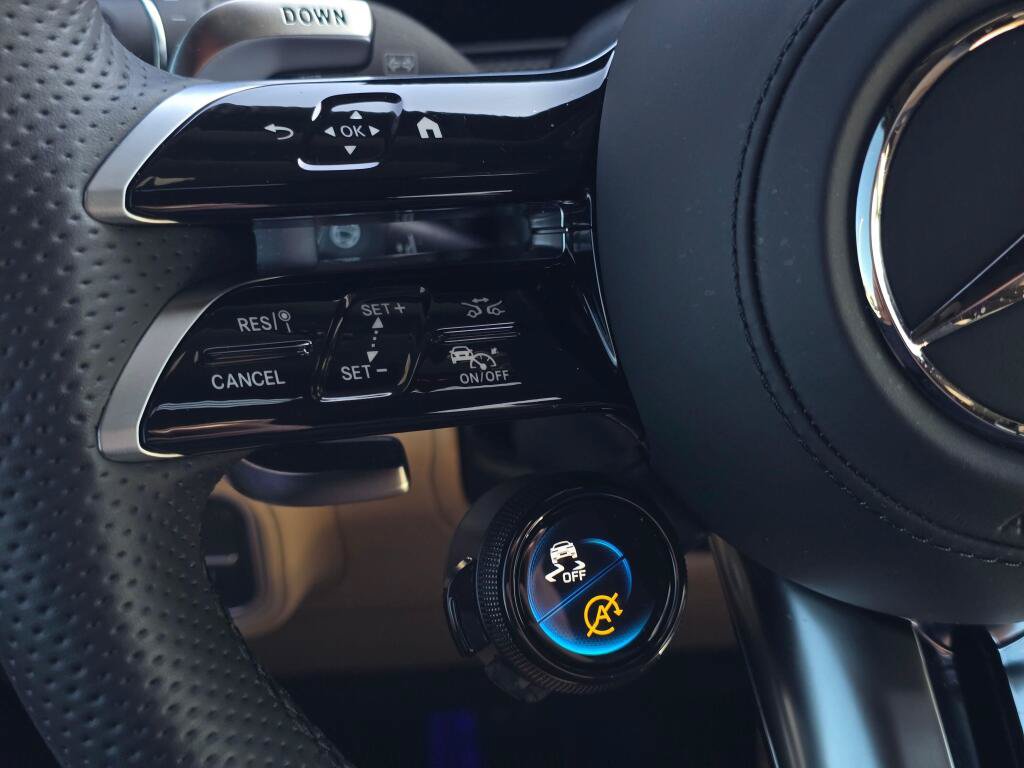 Used 2025 Mercedes-Benz G 63 AMG 4MATIC image 39
