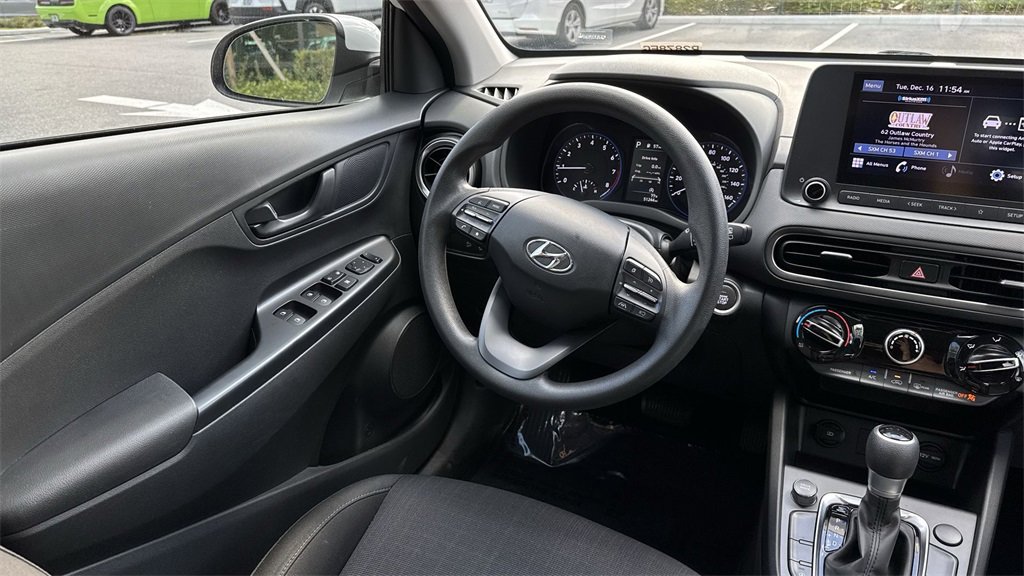 Used 2022 Hyundai Kona SEL image 22