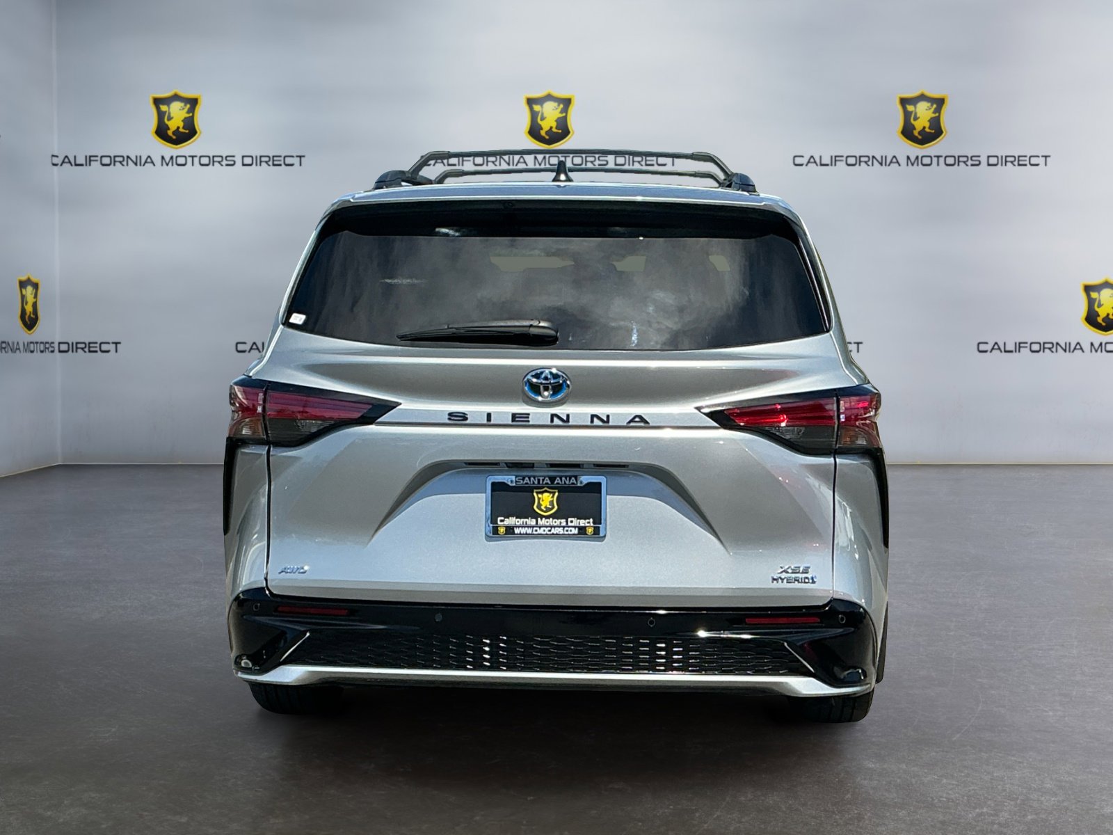 Used 2022 Toyota Sienna XSE AWD/4WD image 6