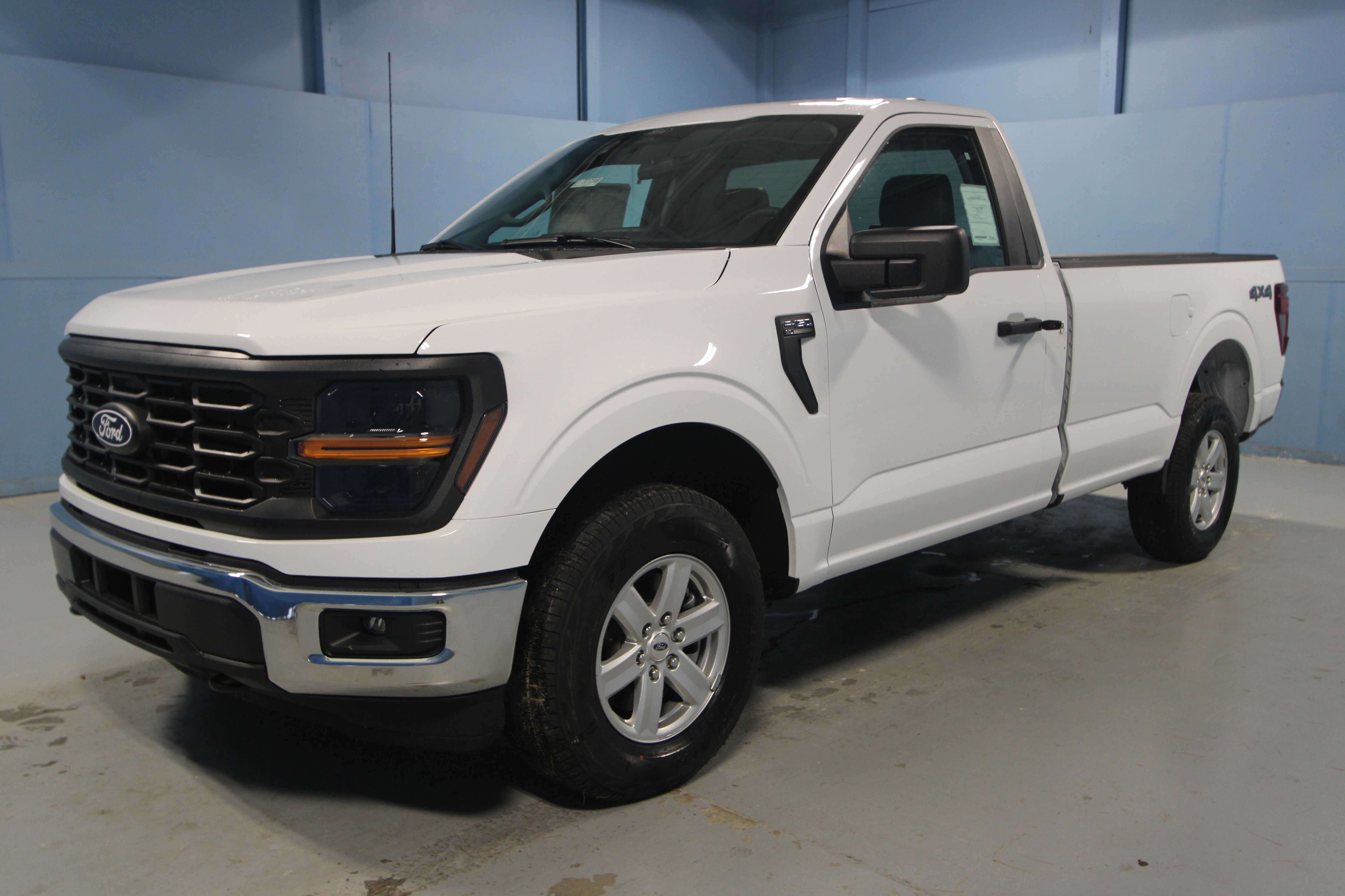 New 2025 Ford F150 XL w/ Equipment Group 103A High image 21