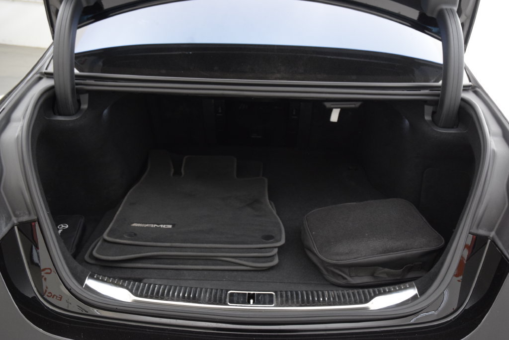 Used 2024 Mercedes-Benz S 580e 4MATIC Sedan image 30