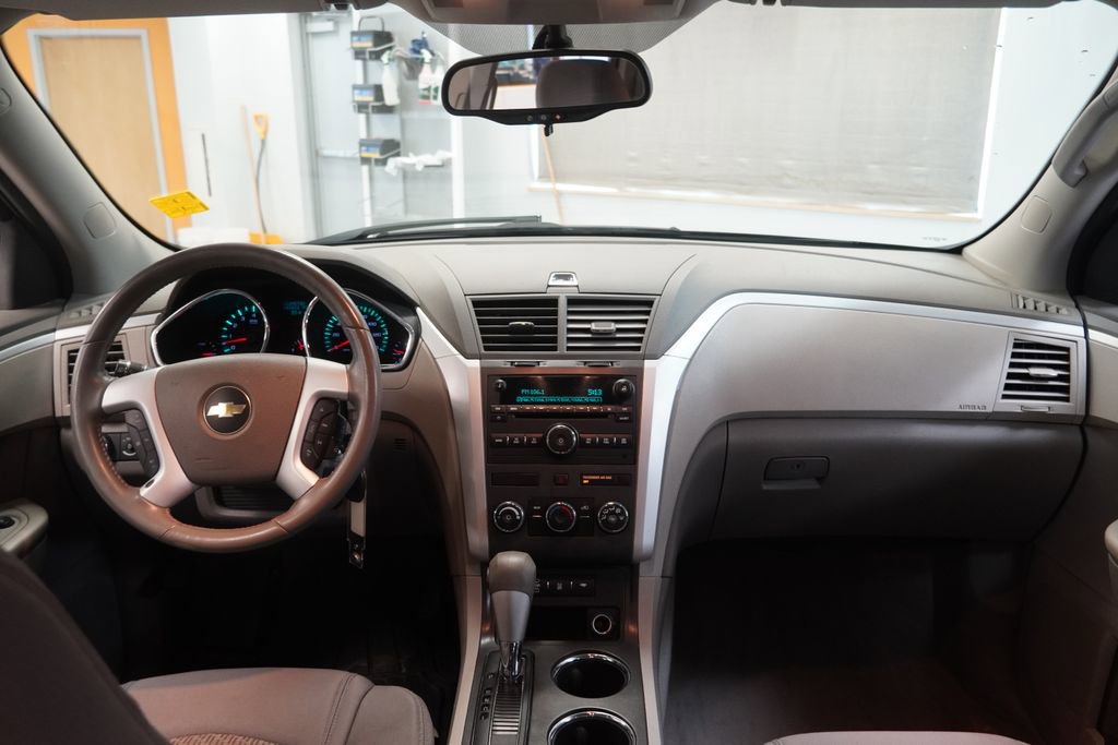 Used 2012 Chevrolet Traverse LS image 19