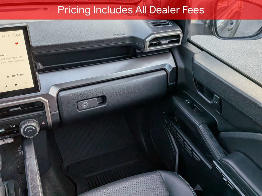 Certified 2025 Toyota 4Runner TRD Off-Road Premium AWD/4WD image 18