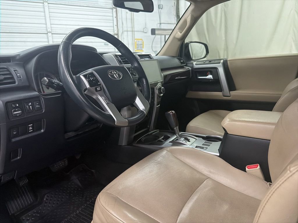 Used 2018 Toyota 4Runner Limited image 13