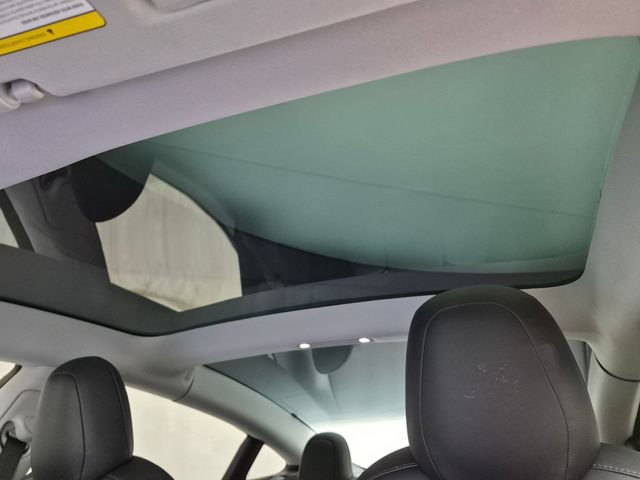 Used 2019 Tesla Model 3 Mid Range RWD image 17