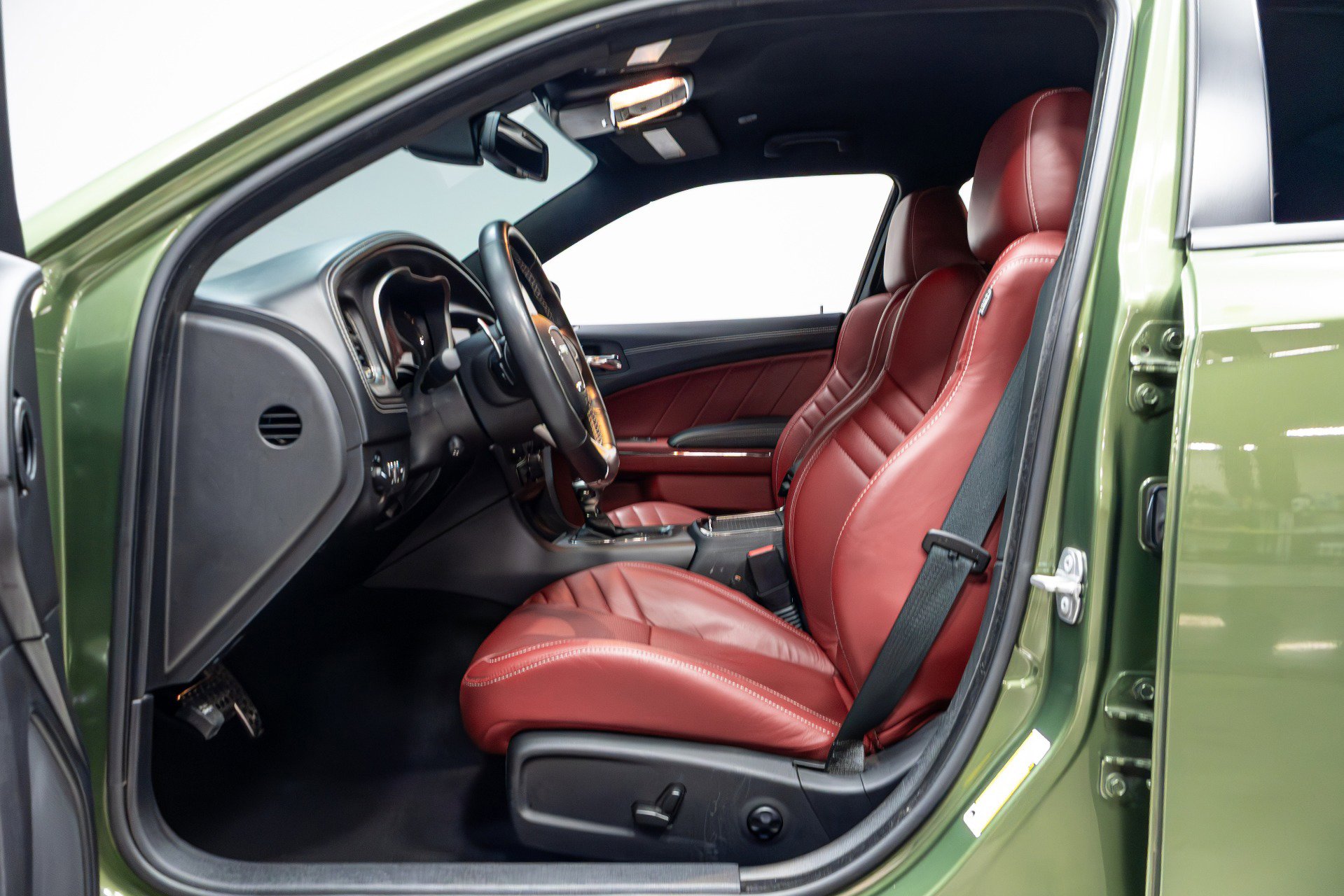 Used 2021 Dodge Charger SRT Hellcat image 5