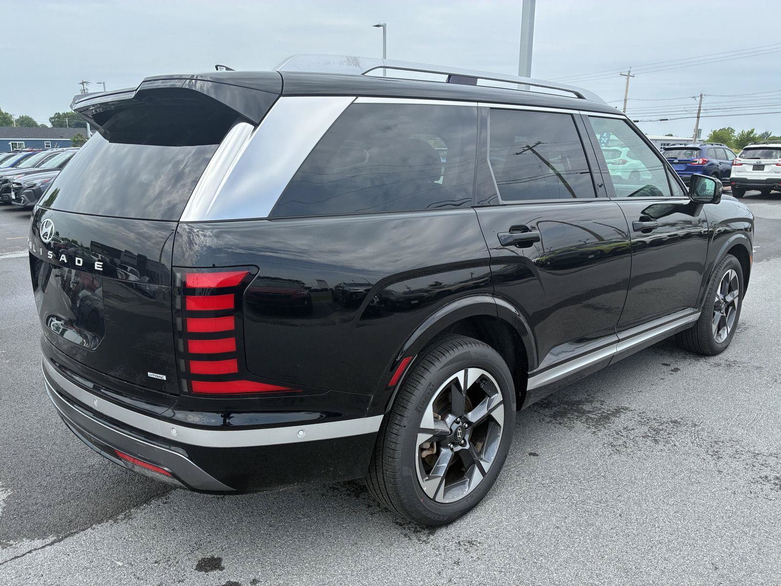 Used 2026 Hyundai Palisade Limited AWD/4WD image 7