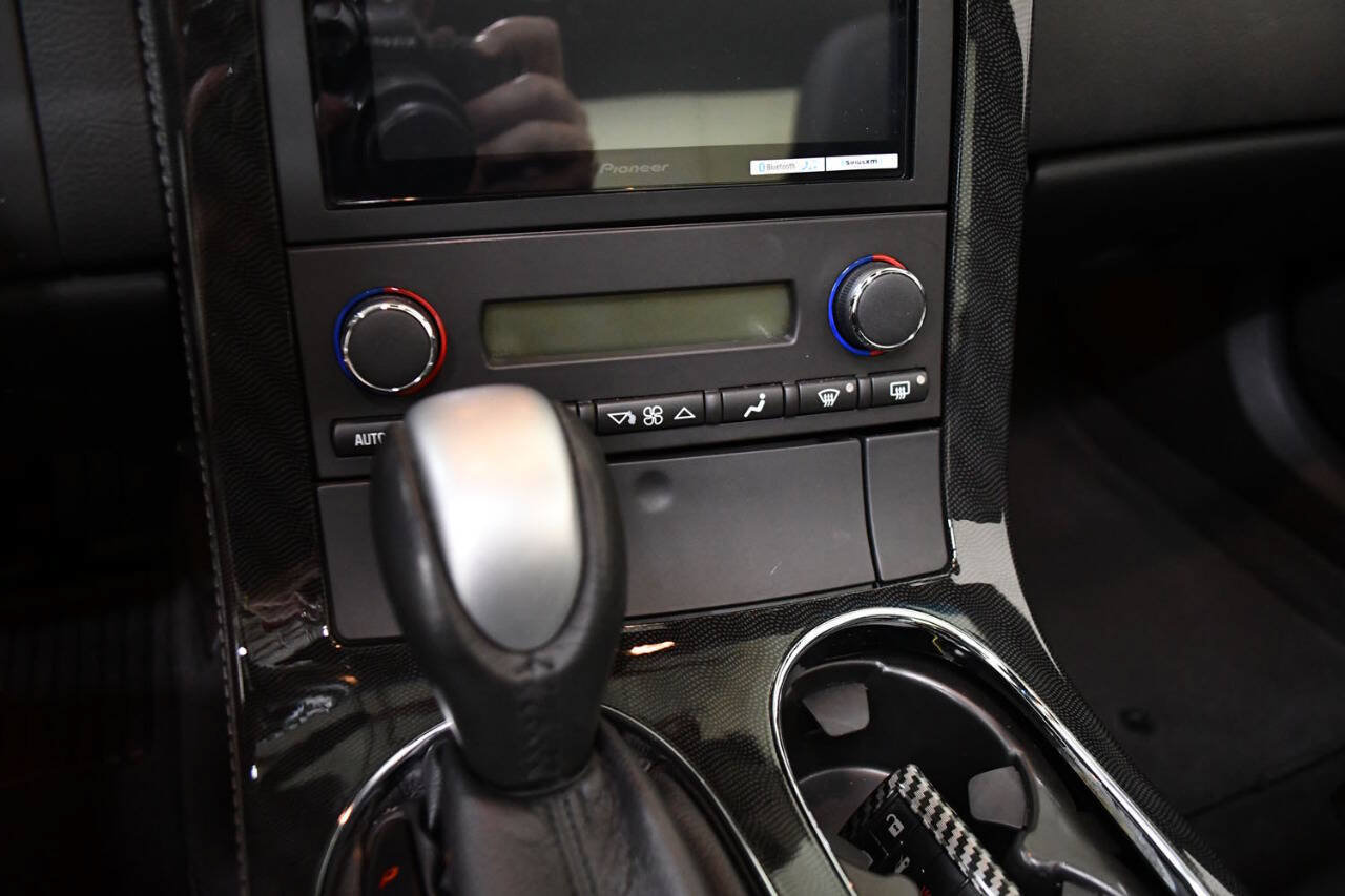 Used 2011 Chevrolet Corvette Coupe w/ 1LT RWD image 18