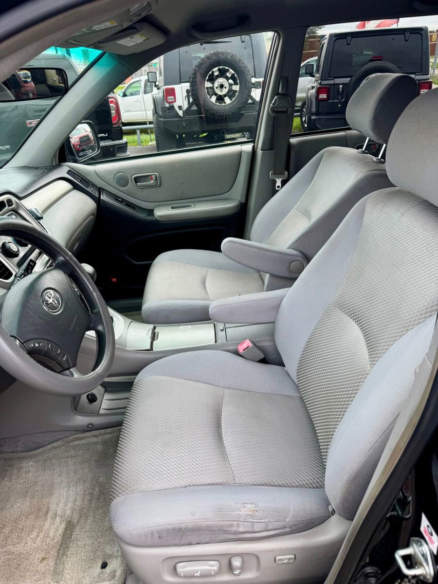 Used 2005 Toyota Highlander 2WD V6 image 5