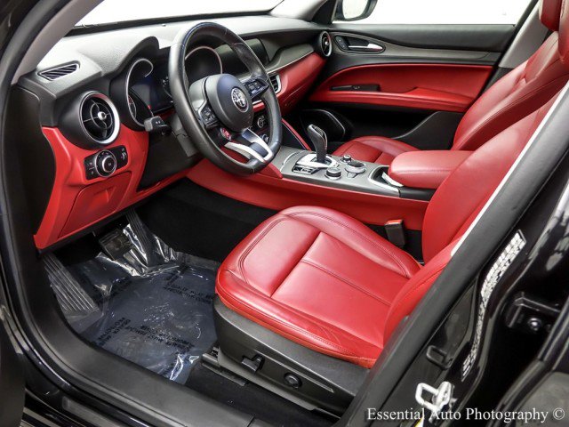 Used 2020 Alfa Romeo Stelvio Ti w/ Active Blind Spot Package image 13