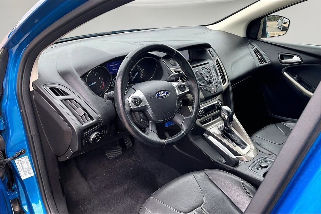Used 2012 Ford Focus SEL image 16