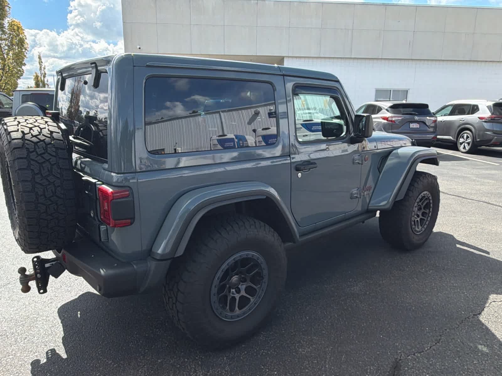 Used 2025 Jeep Wrangler Rubicon AWD/4WD image 6