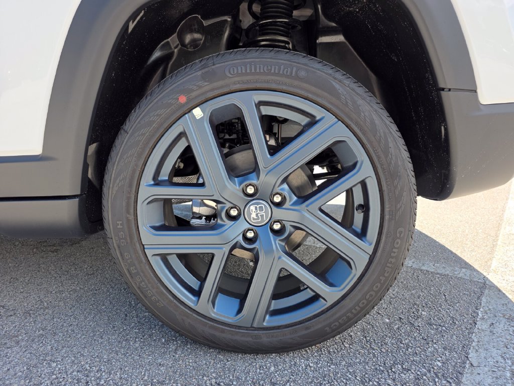 New 2026 Jeep Compass Latitude AWD/4WD image 20