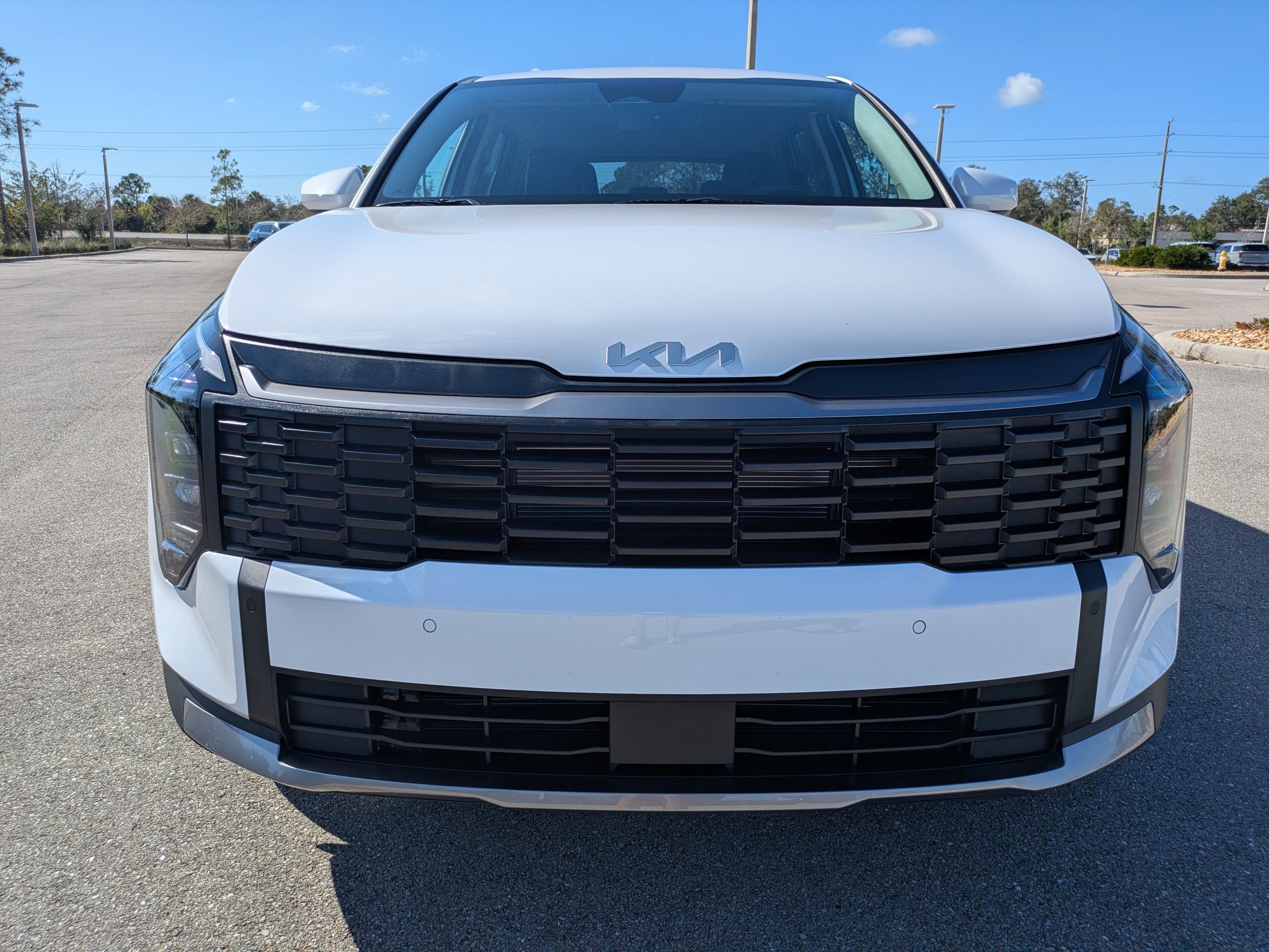 New 2026 Kia Sportage LX FWD image 3