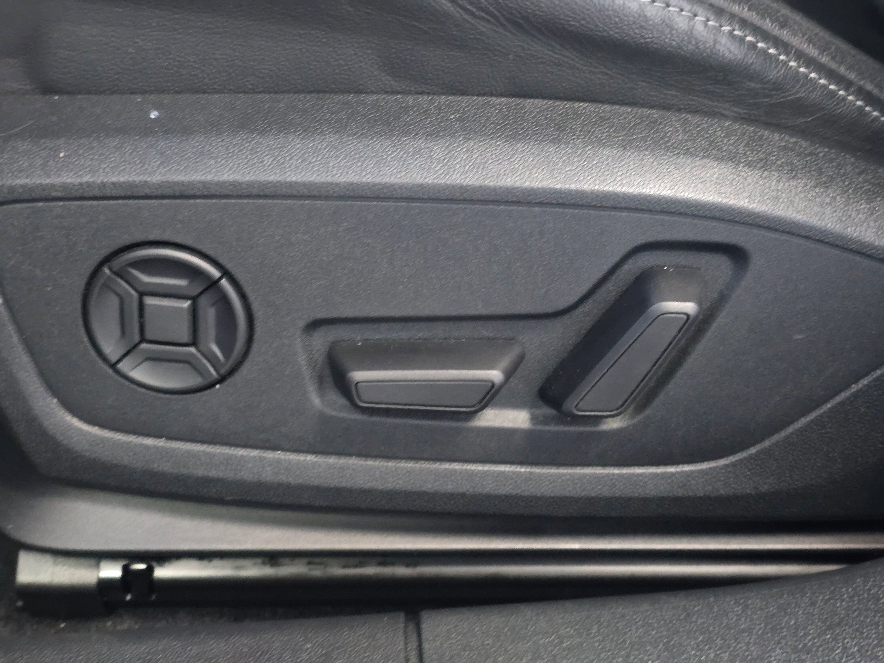 Used 2023 Audi S3 Premium Plus w/ Premium Plus Package image 33