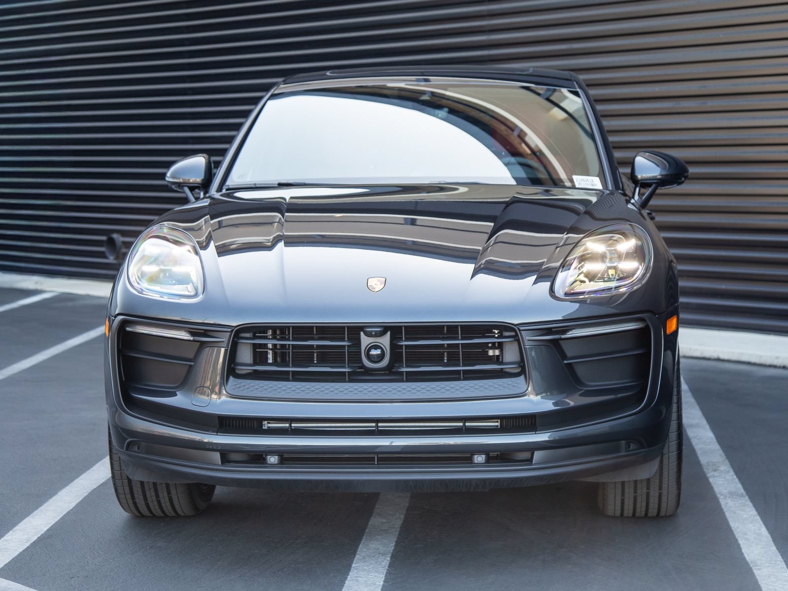 New 2026 Porsche Macan AWD/4WD image 10