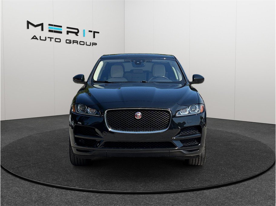 Used 2020 Jaguar F-PACE Prestige AWD/4WD image 3