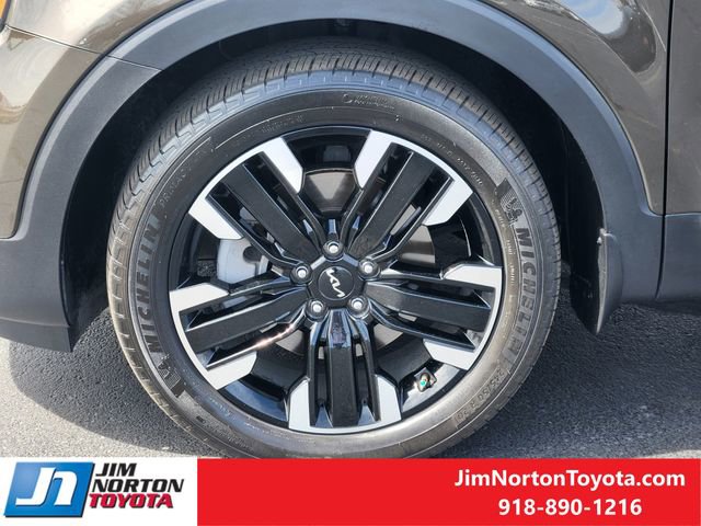 Used 2024 Kia Telluride SX image 13