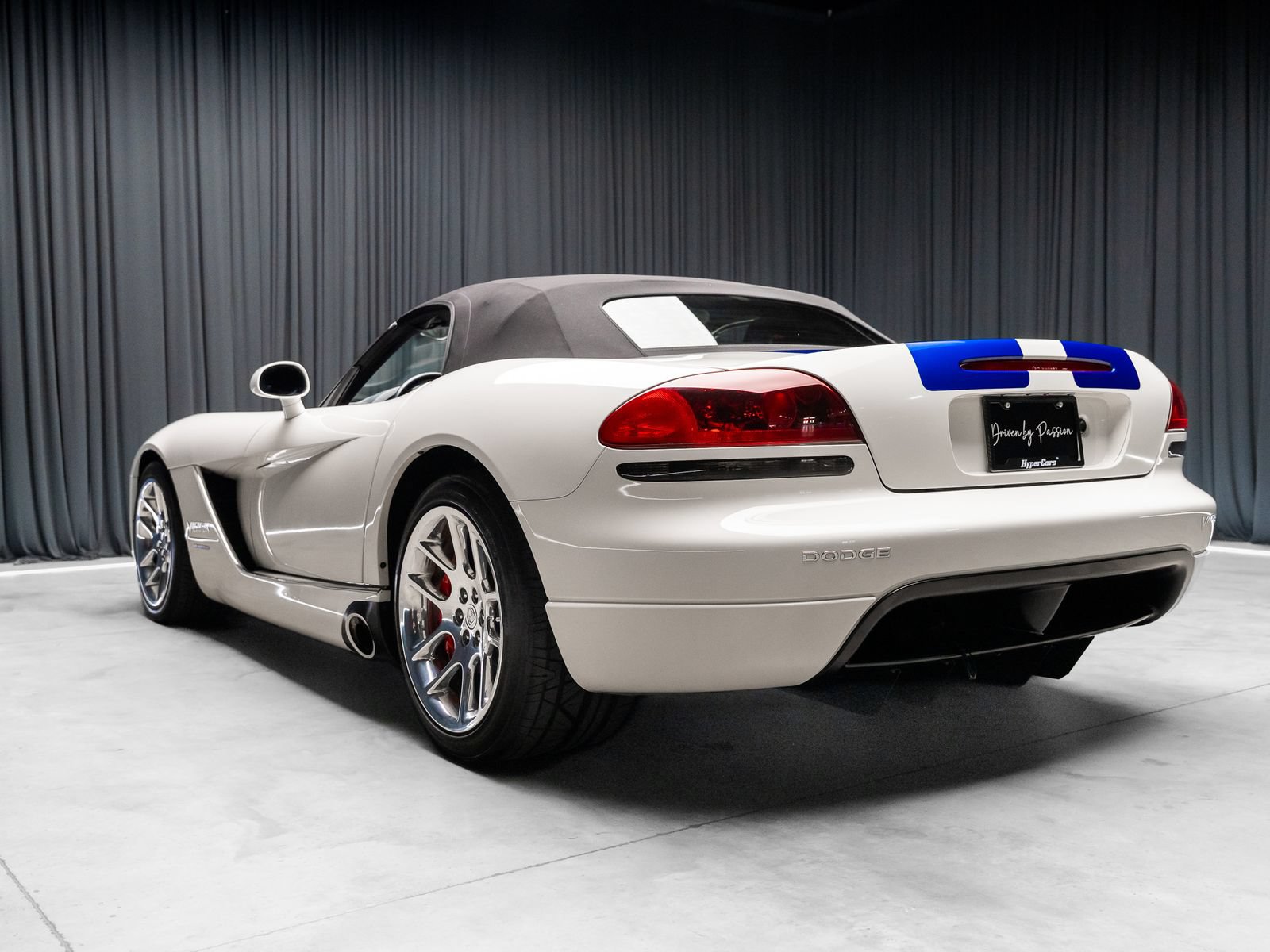 Used 2005 Dodge Viper SRT-10 RWD image 42