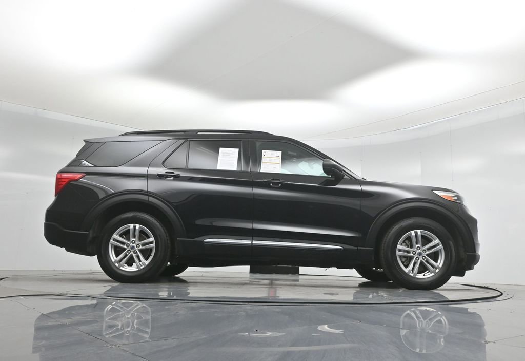 Certified 2022 Ford Explorer XLT image 51