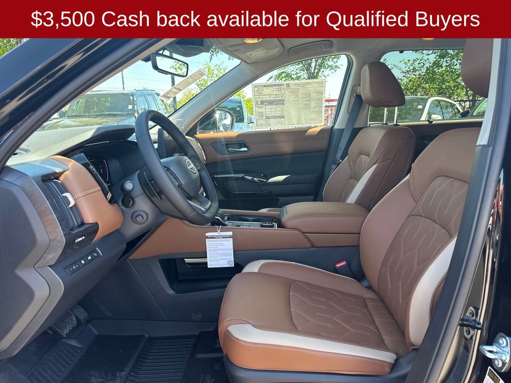 New 2026 Nissan Pathfinder Platinum image 10