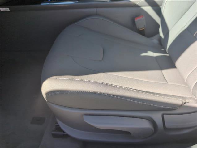 New 2026 Hyundai Elantra Sport image 4