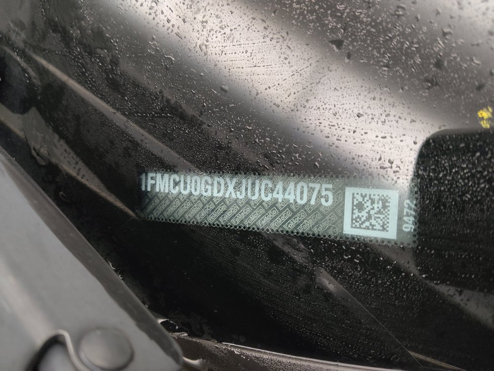 Used 2018 Ford Escape SE FWD image 33