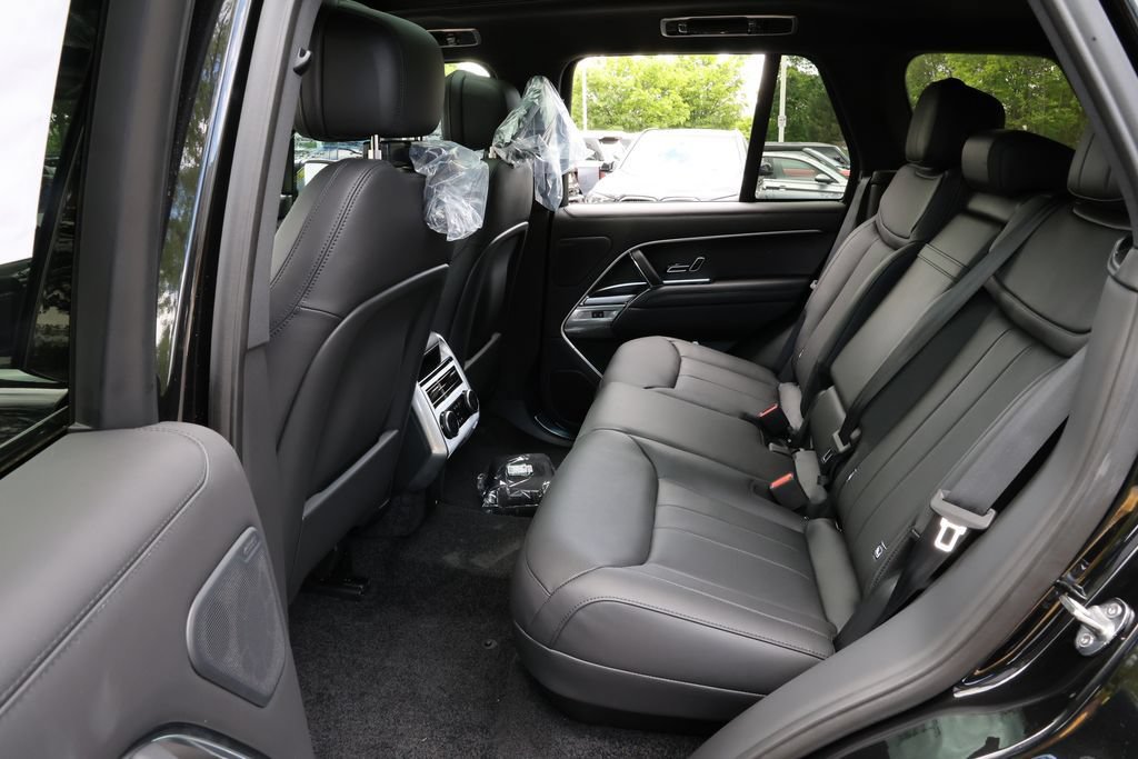 New 2026 Land Rover Range Rover SE AWD/4WD image 10