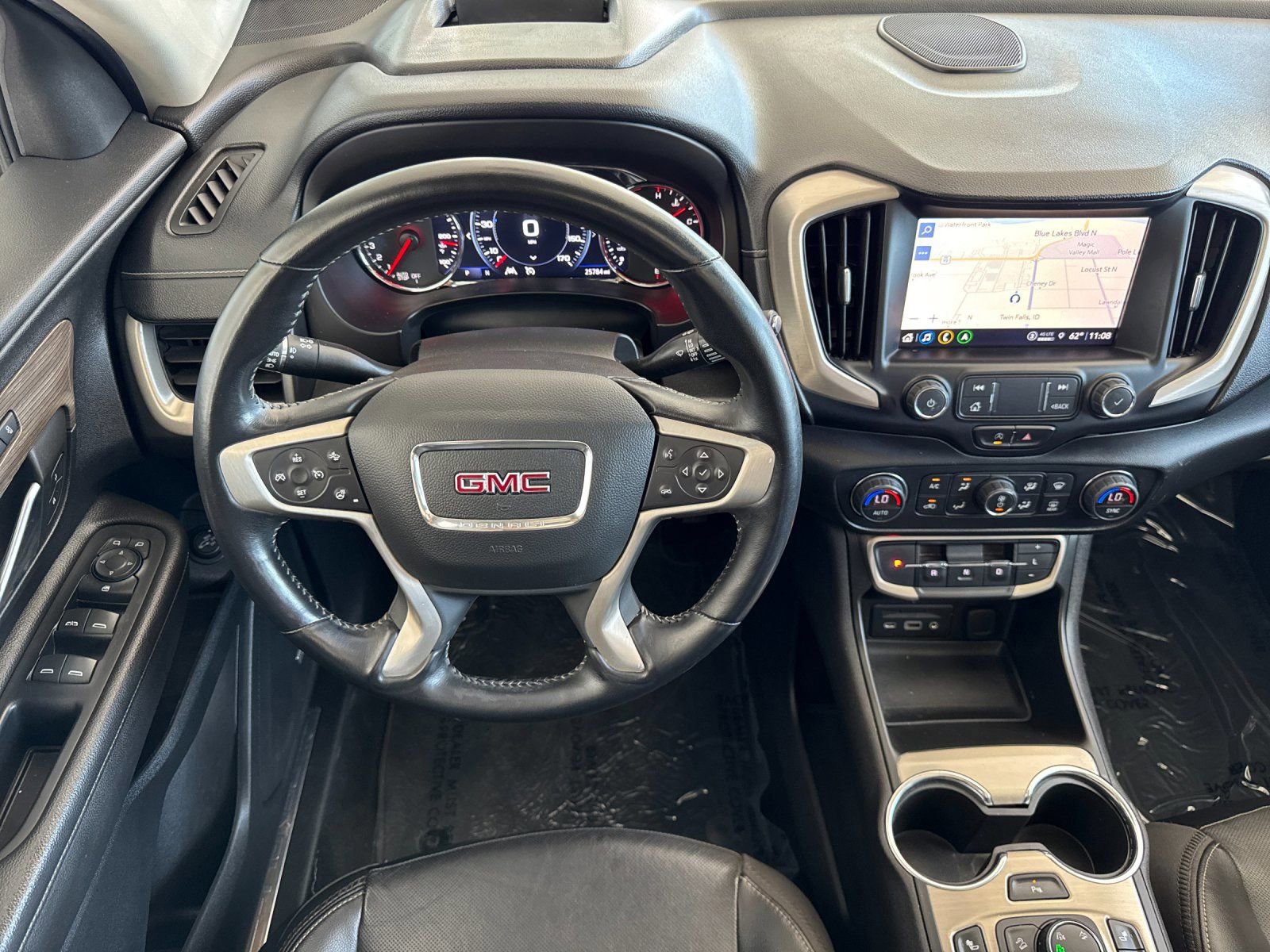 Used 2022 GMC Terrain Denali image 15