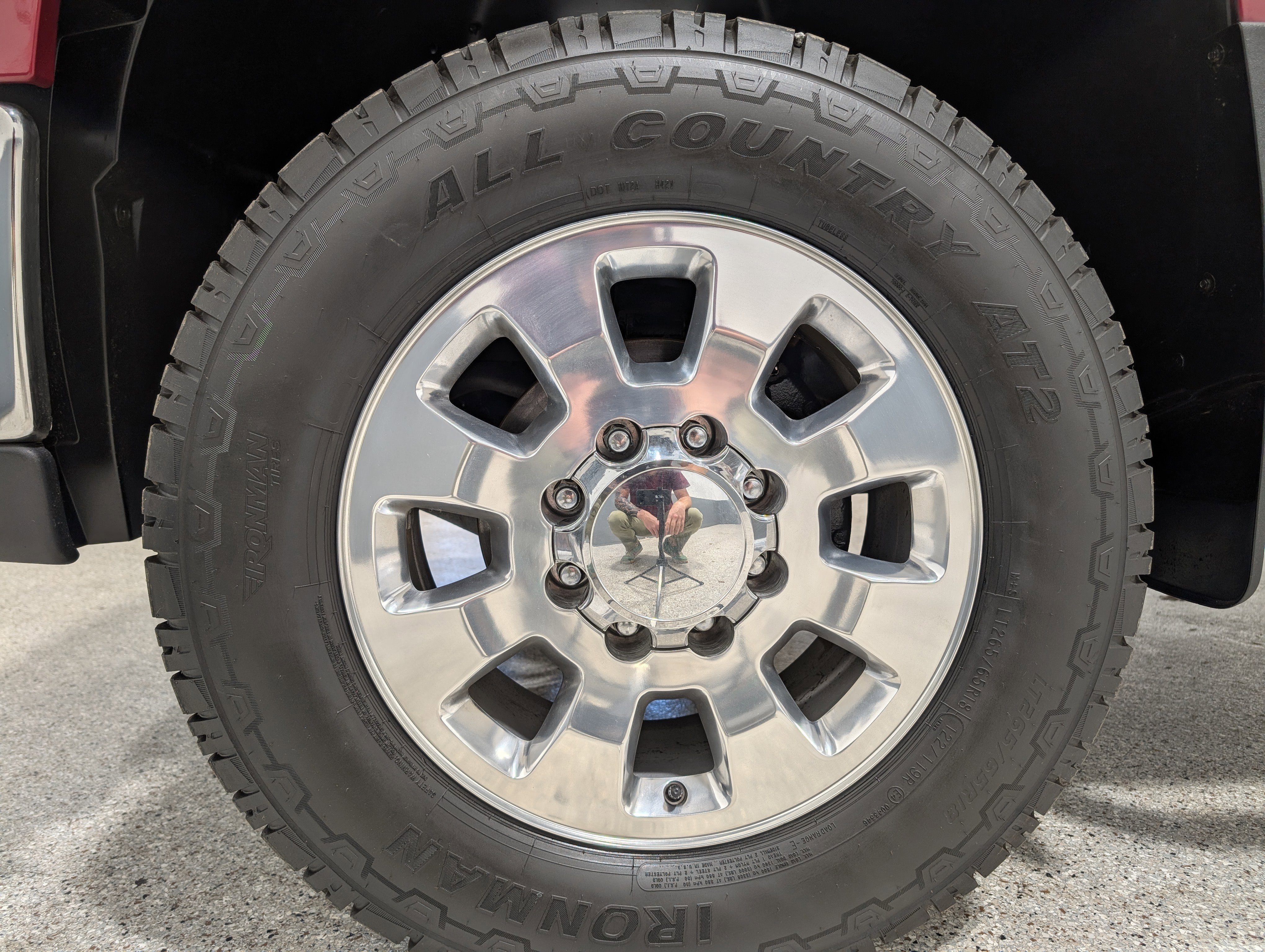 Used 2007 GMC Sierra 2500 SLE w/ Z71 Off-Road Package AWD/4WD image 12