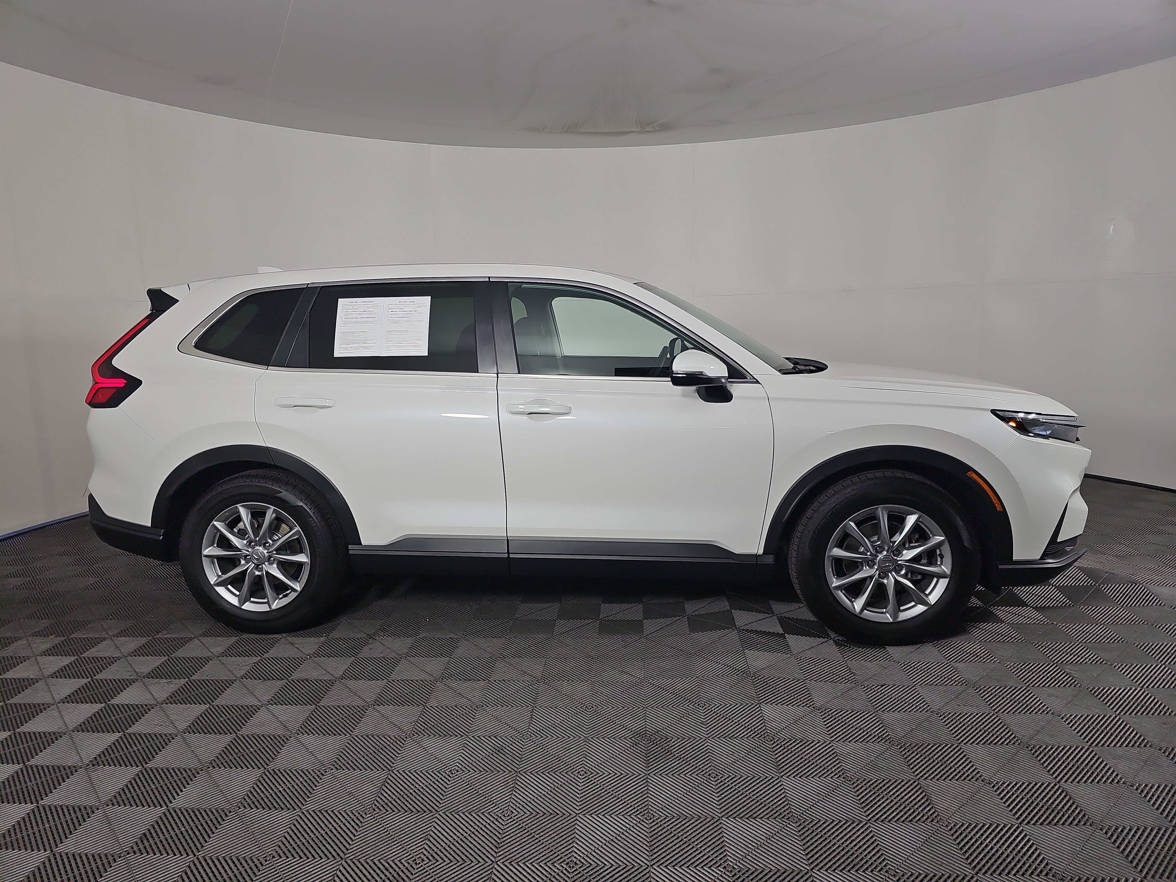 Used 2026 Honda CR-V EX image 3