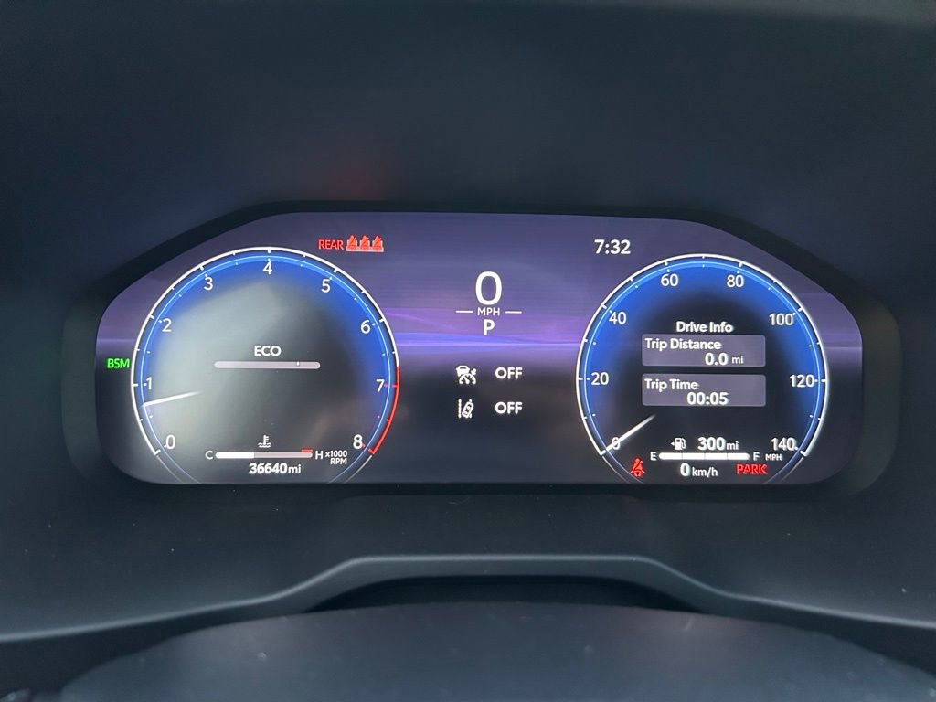 Used 2024 Toyota RAV4 Limited image 23