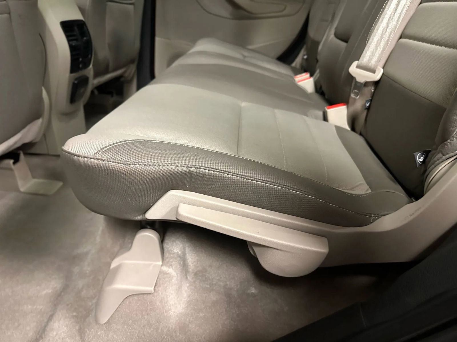 Used 2014 Ford Escape SE w/ Equipment Group 201A image 39