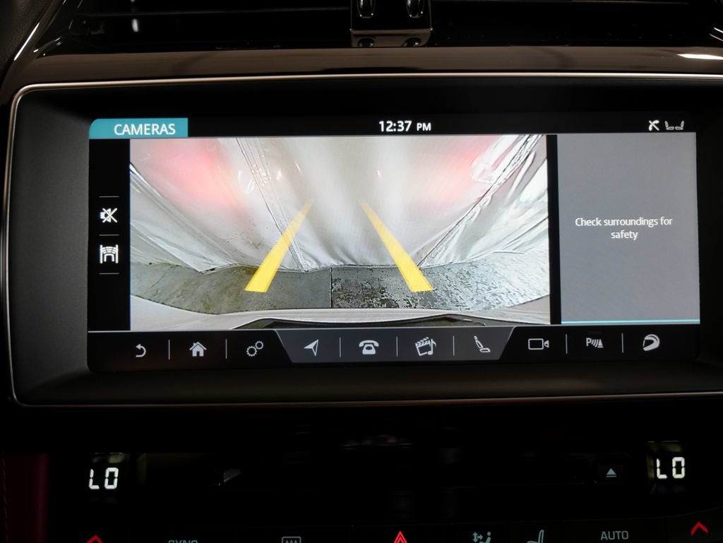 Used 2020 Jaguar F-PACE SVR AWD/4WD image 21