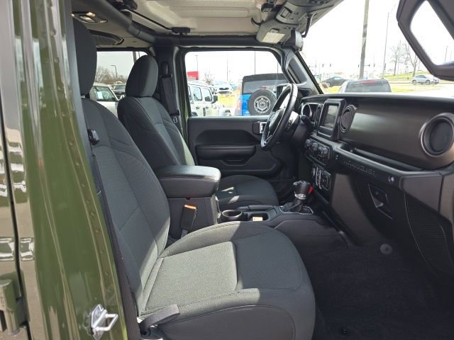 Used 2020 Jeep Wrangler Unlimited Sport image 19