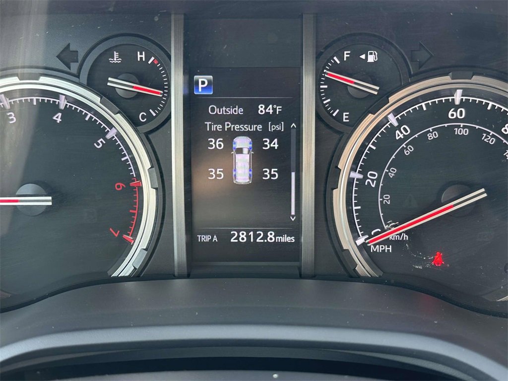 Used 2024 Toyota 4Runner TRD Off-Road Premium image 16