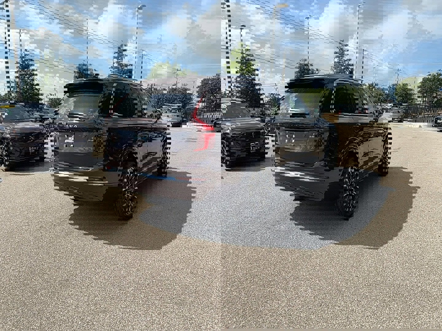 New 2026 Volvo XC90 B5 Core image 5