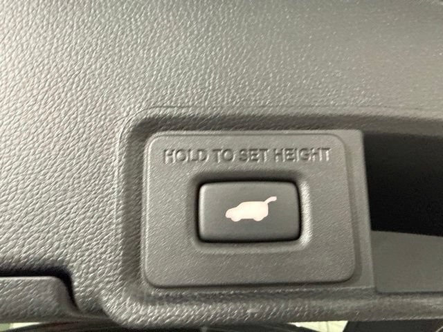 Used 2023 Acura RDX AWD image 11