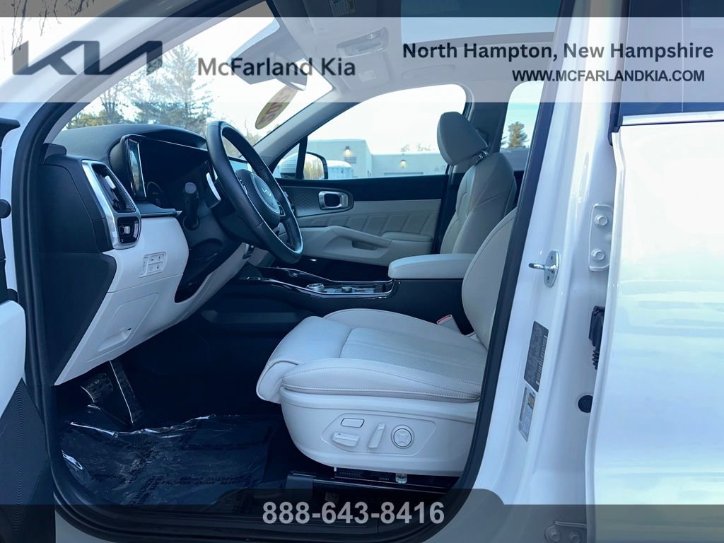 Used 2023 Kia Sorento SX Prestige image 11