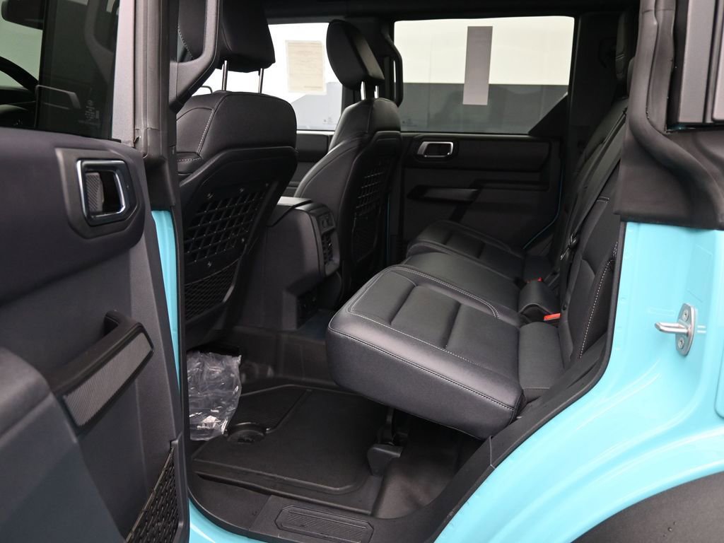 New 2025 Ford Bronco Badlands image 13
