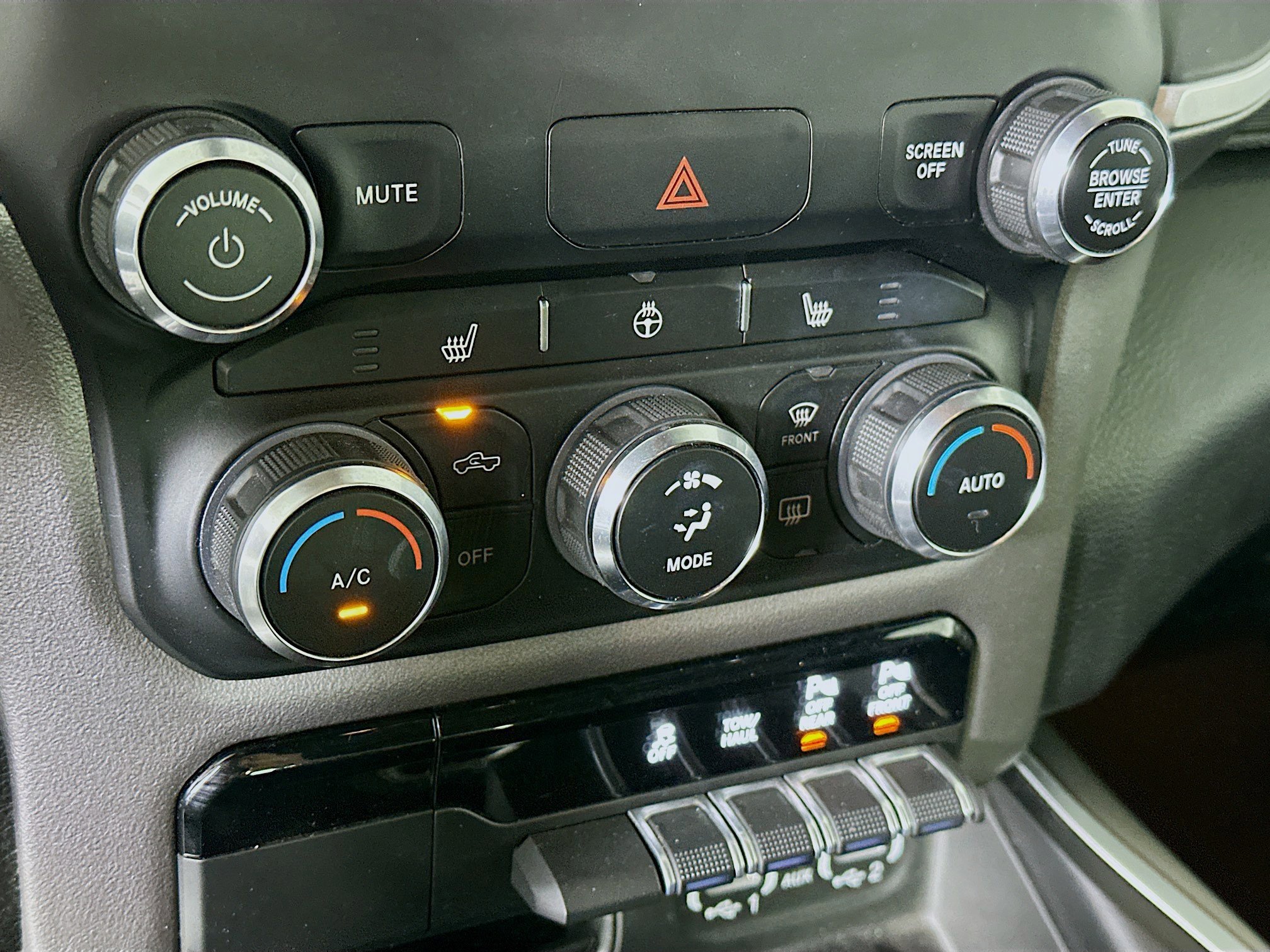 Used 2022 RAM 1500 Big Horn image 24