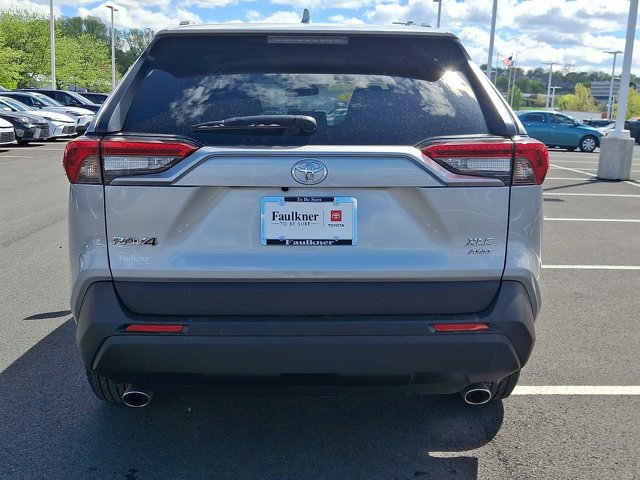 Certified 2025 Toyota RAV4 XLE AWD/4WD image 5