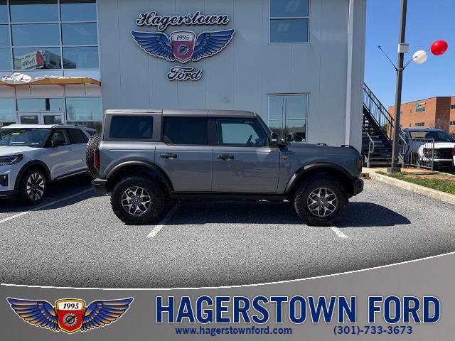 Certified 2023 Ford Bronco Badlands image 1