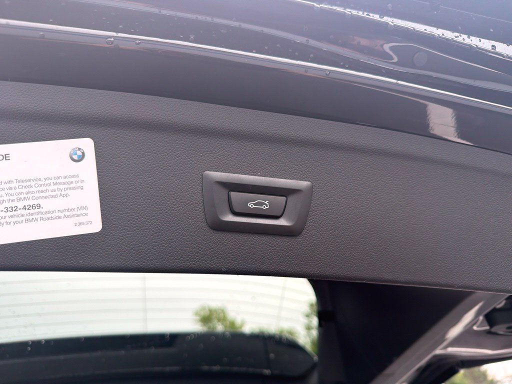 Used 2025 BMW iX M60 AWD/4WD image 23