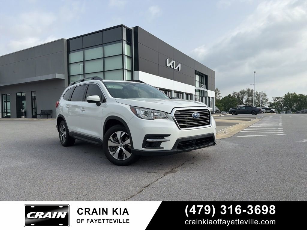 Used 2020 Subaru Ascent Premium w/ Convenience Package AWD/4WD image 1