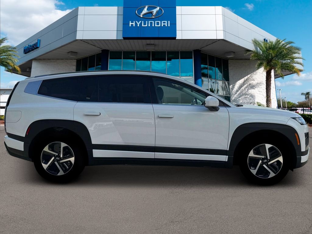 New 2026 Hyundai Ioniq 9 SE image 10