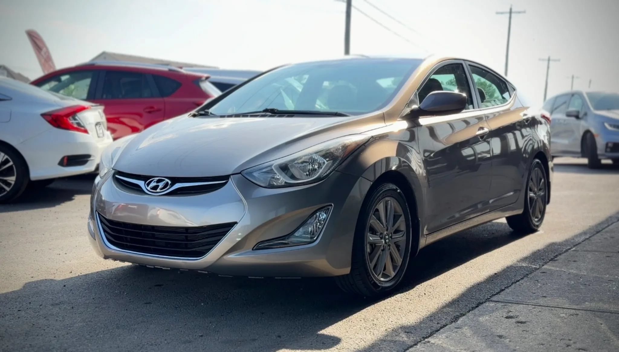 Used 2014 Hyundai Elantra SE w/ Option Group 02 FWD image 5