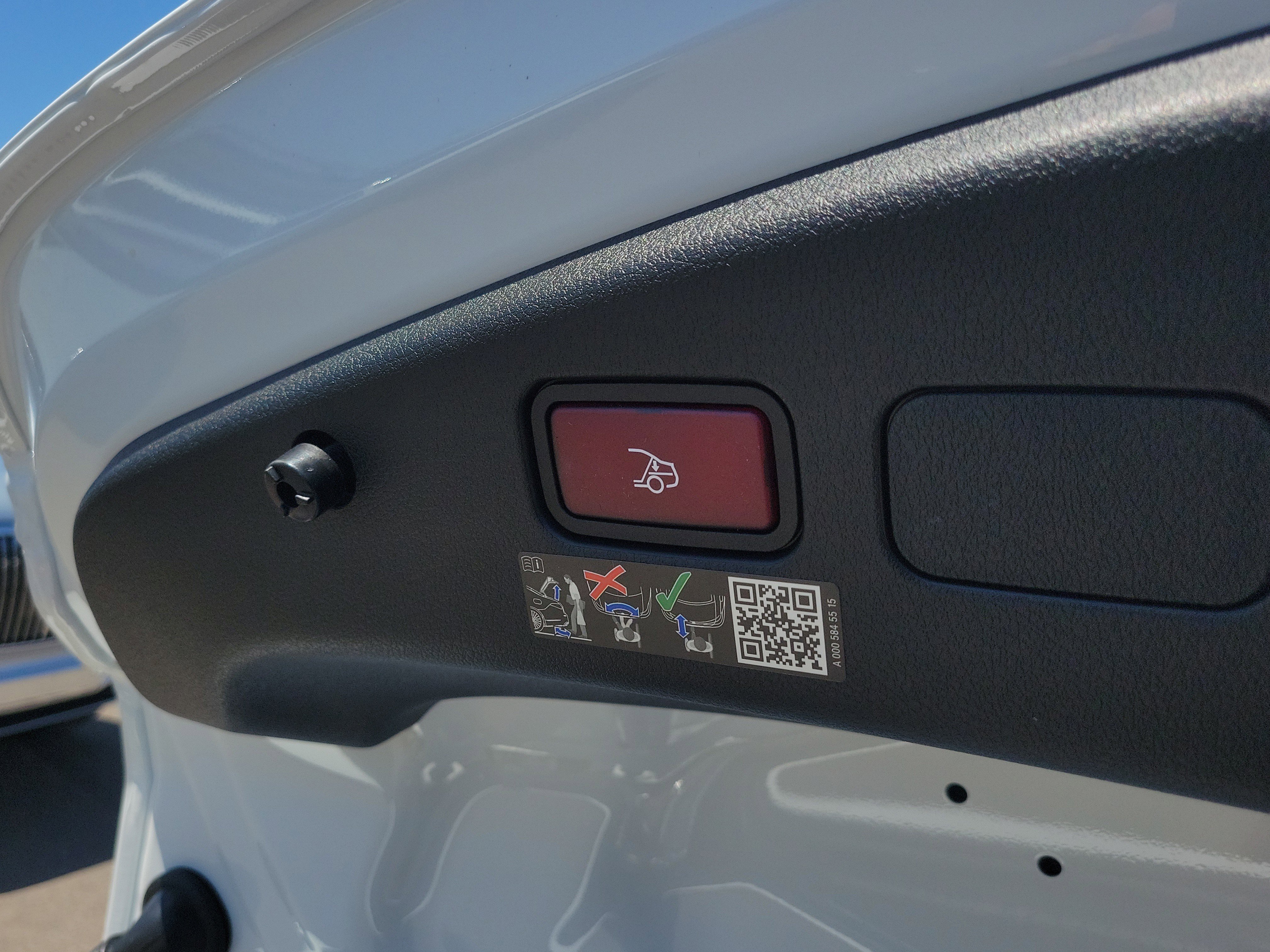 New 2026 Mercedes-Benz CLE 53 AMG 4MATIC Cabriolet image 10