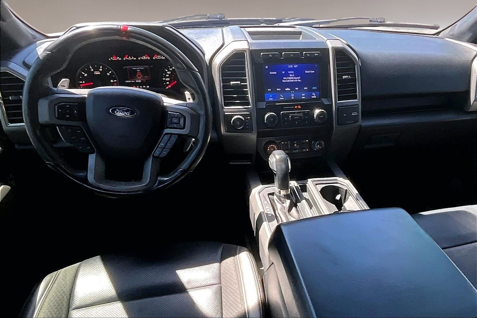 Used 2019 Ford F150 Raptor w/ Equipment Group 801A Mid image 8