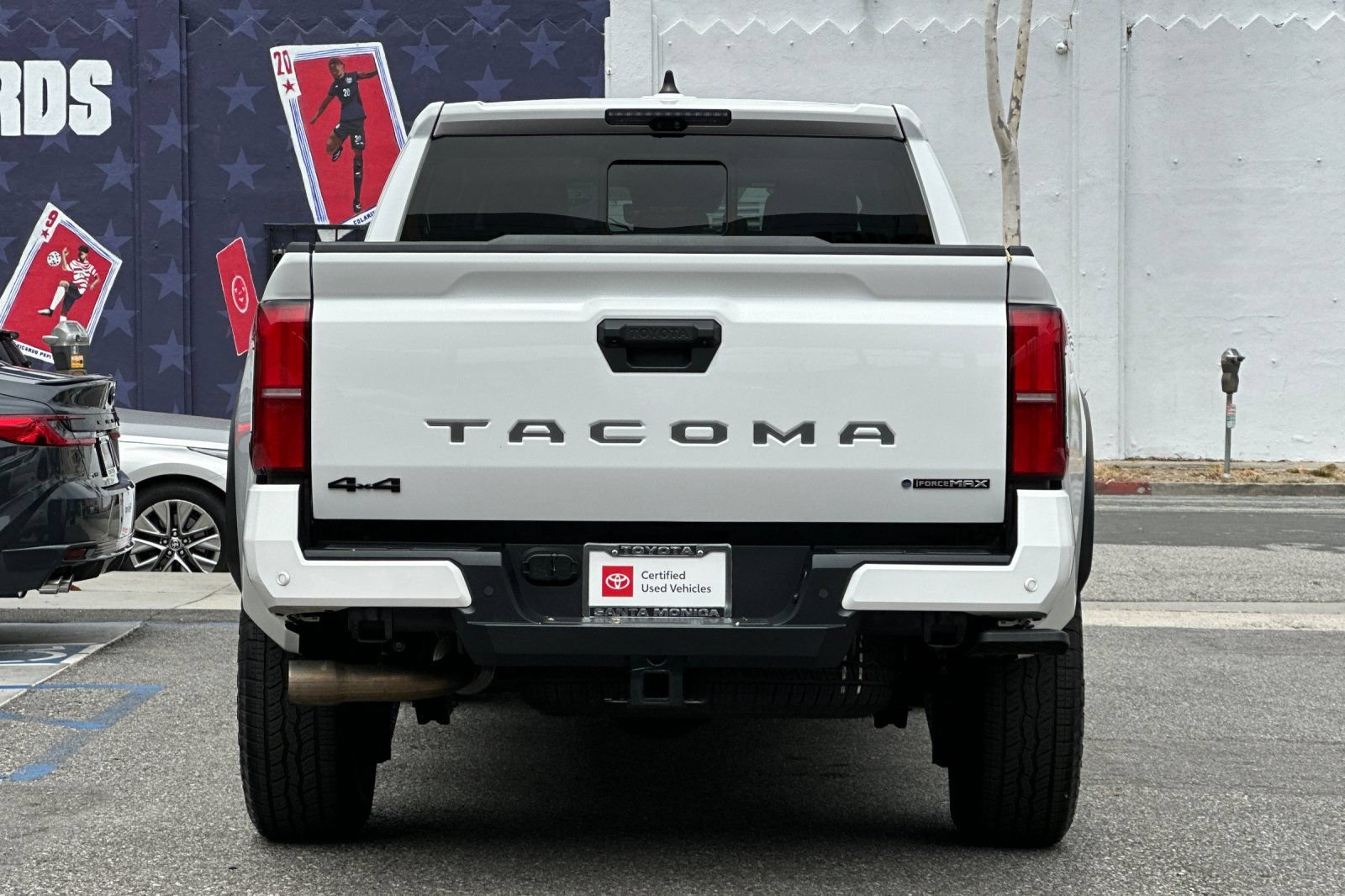 Certified 2025 Toyota Tacoma TRD Off-Road w/ TRD Off Road Premium Package AWD/4WD image 5